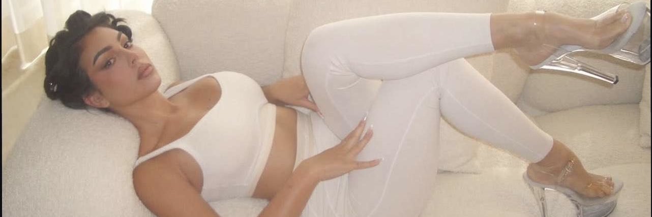 influ 👠🍑's banner