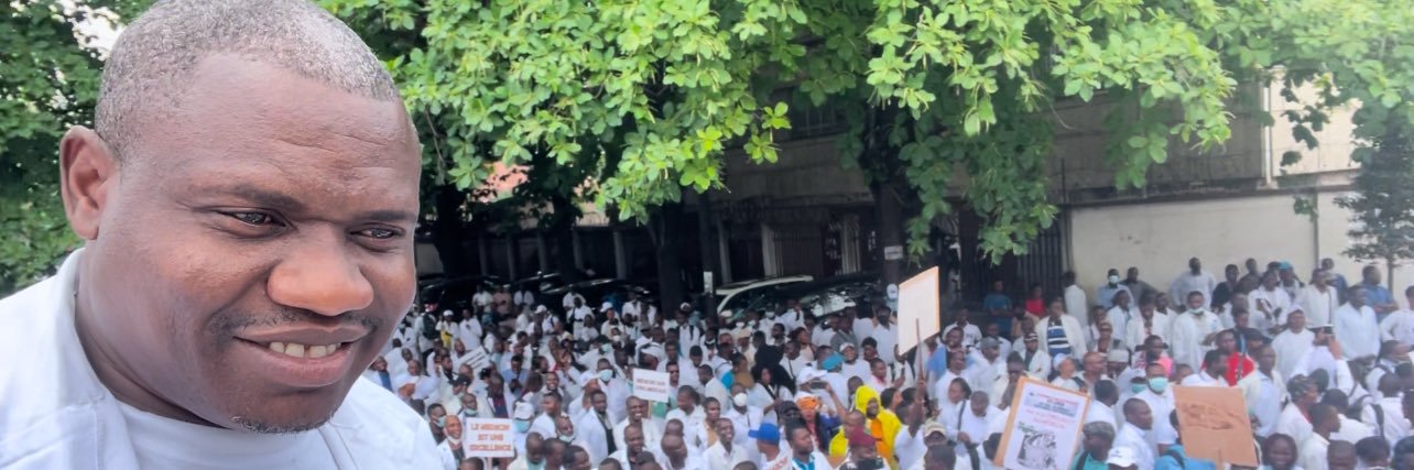 Felly Mbula's banner