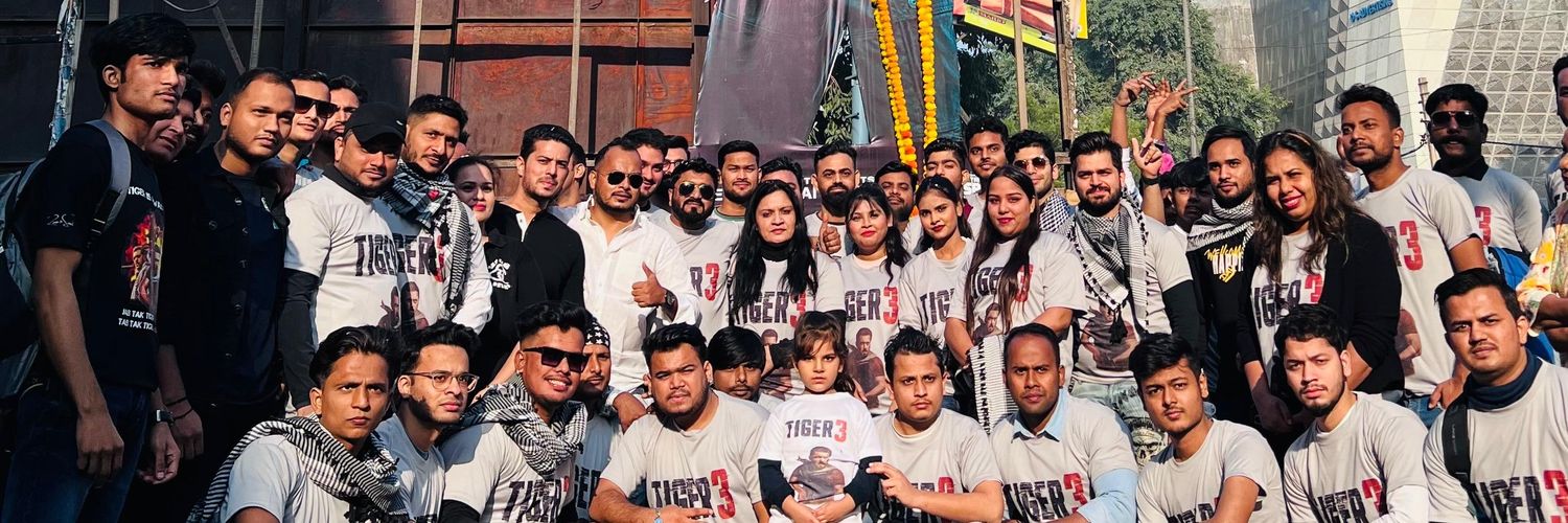 Salman Khan FC Delhi's banner