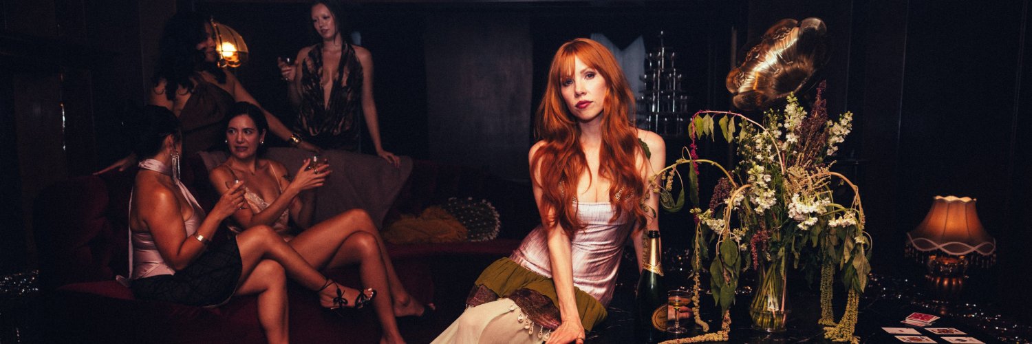 Carly Rae Jepsen News's banner