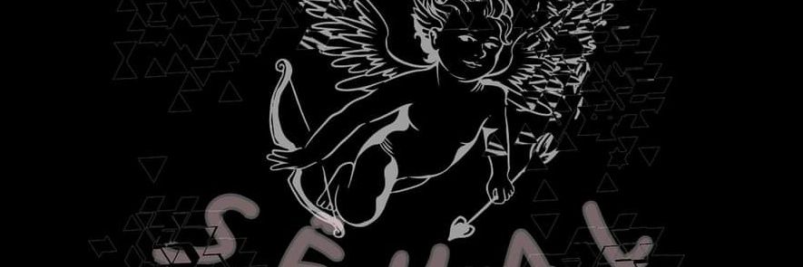Akii 秋🦄's banner
