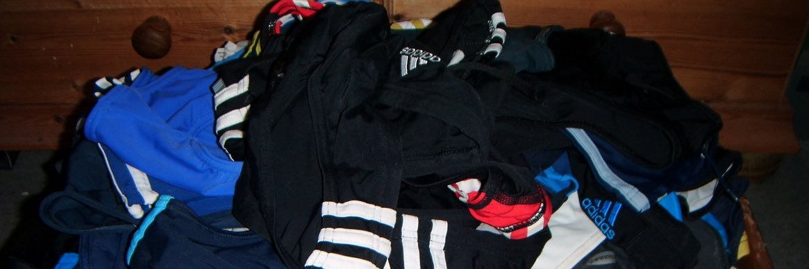 twink speedo's banner