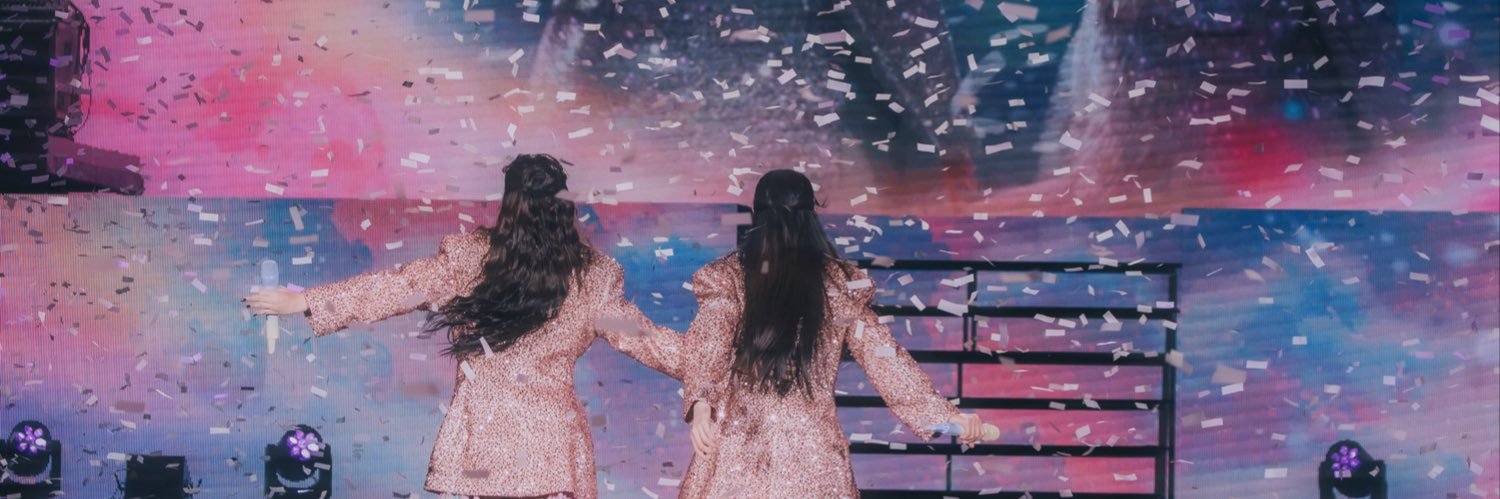 วันพุธ (กลางคืน) 🏳️‍🌈✨'s banner