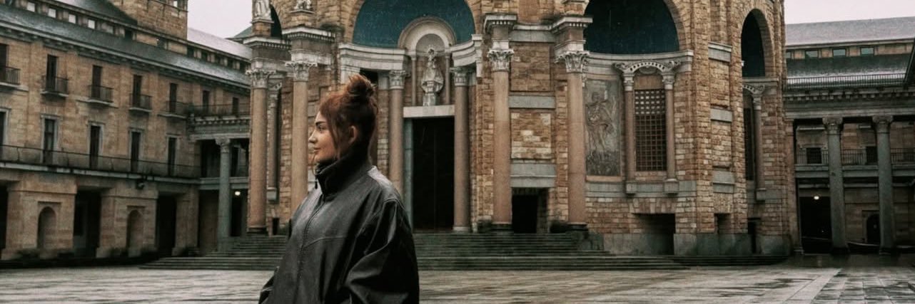 claudia 🪽's banner