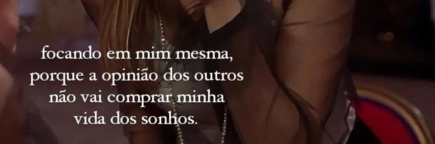 Lorena 🦋's banner