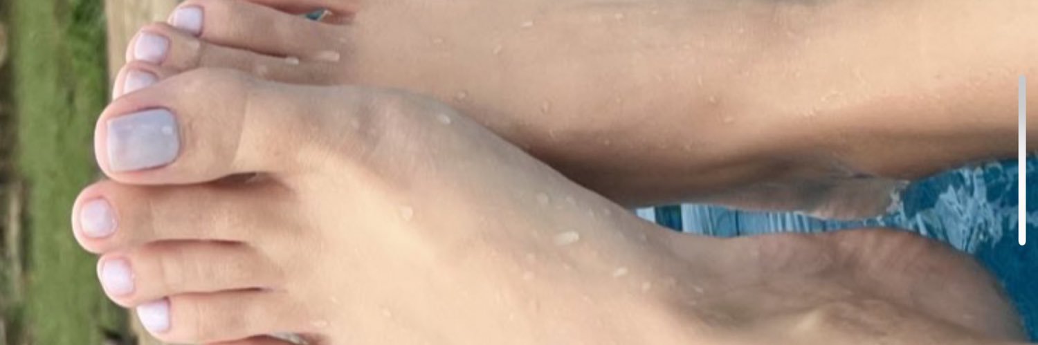 ♥️ (Piesitos)'s banner