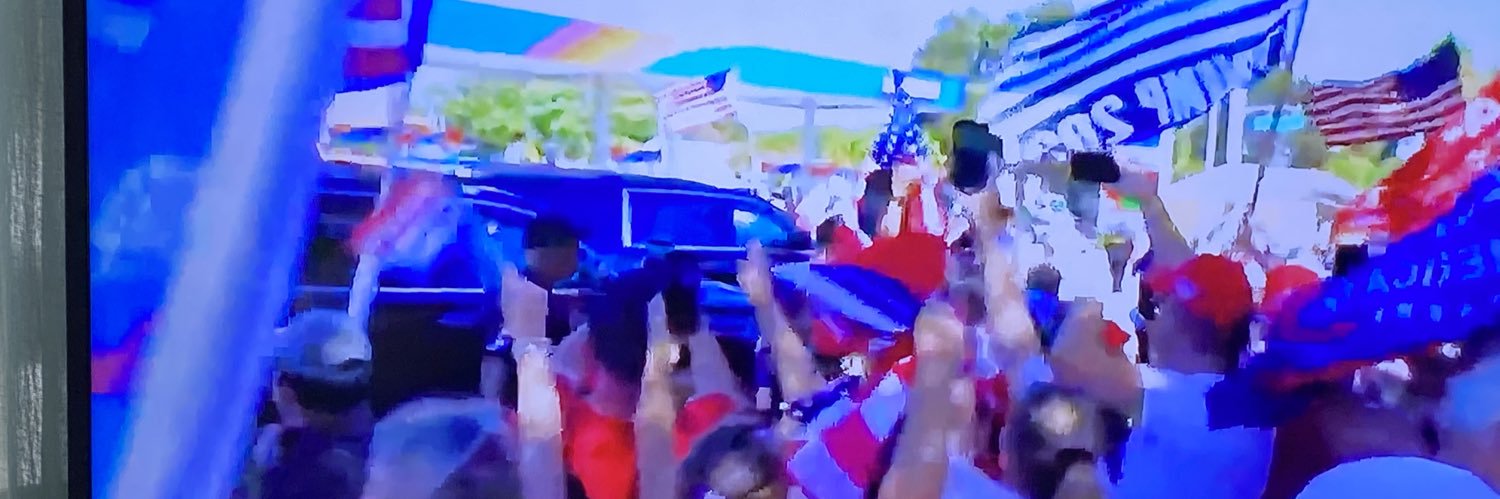 Patriot Housewifey's banner