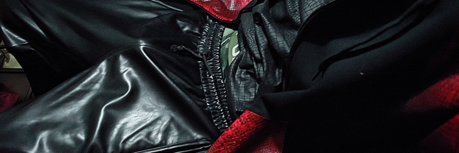 Leather Sagger's banner