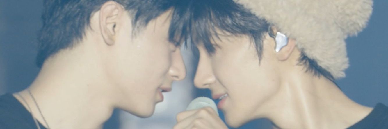 12월's banner