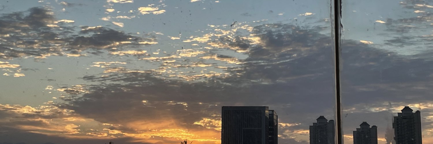 还不爬过来（接投稿曝光）'s banner
