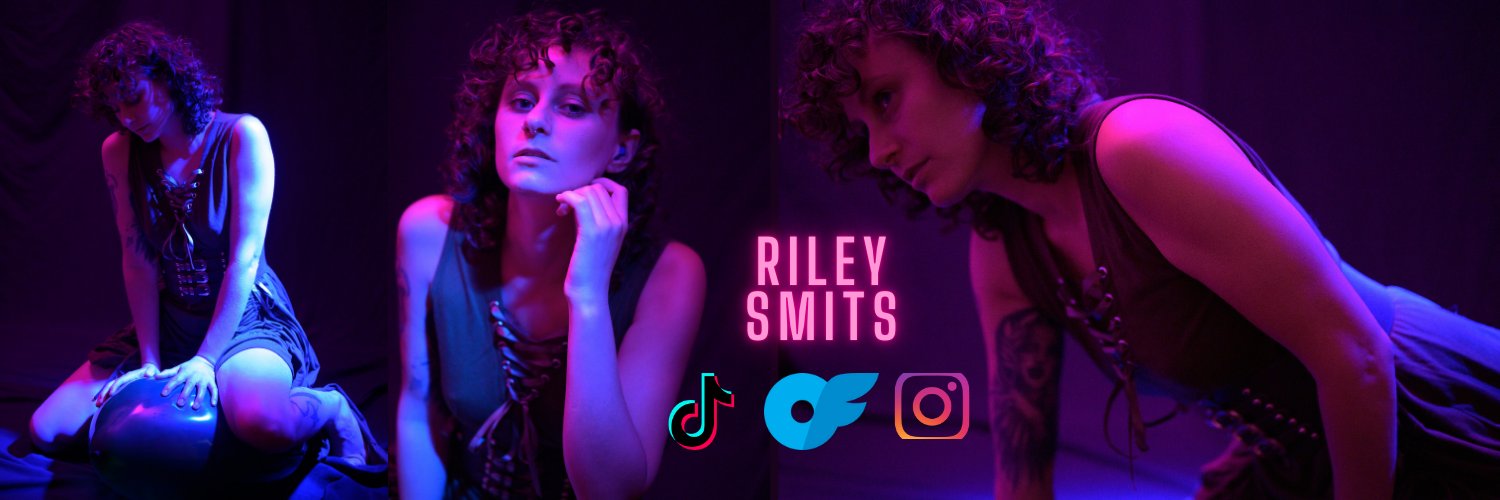 Riley Smits 💙OF🤍's banner