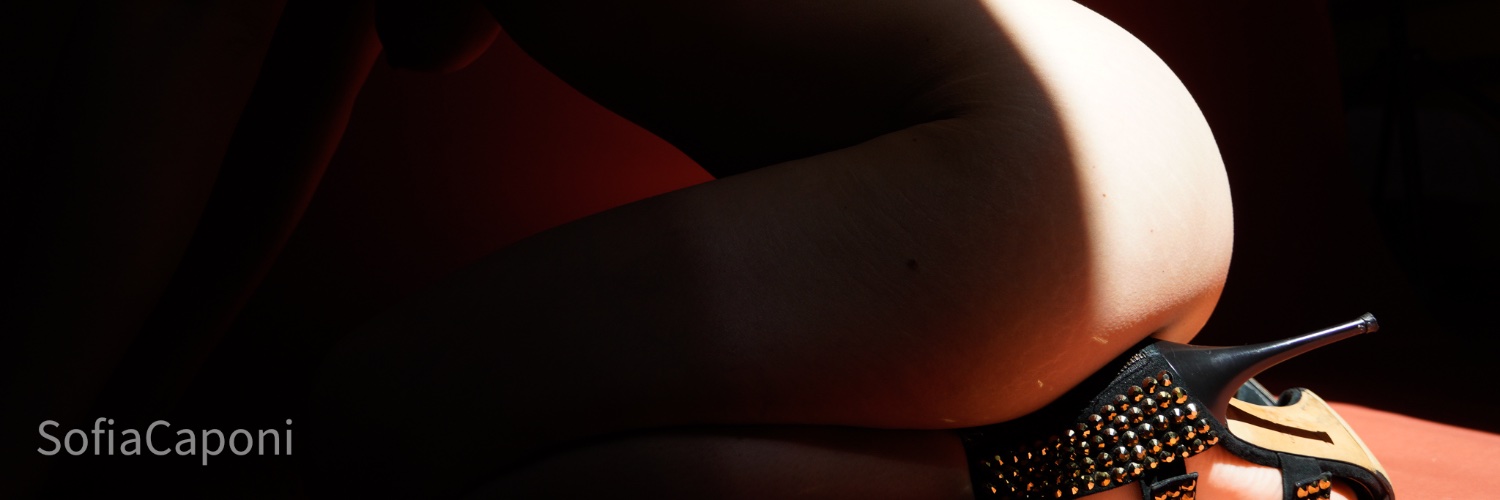 Valerie Fansly @valerievail's banner