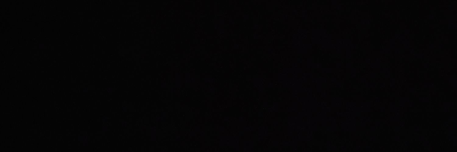 一's banner