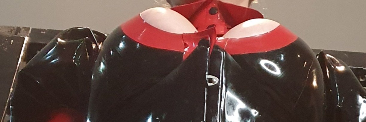 RubberCara's banner