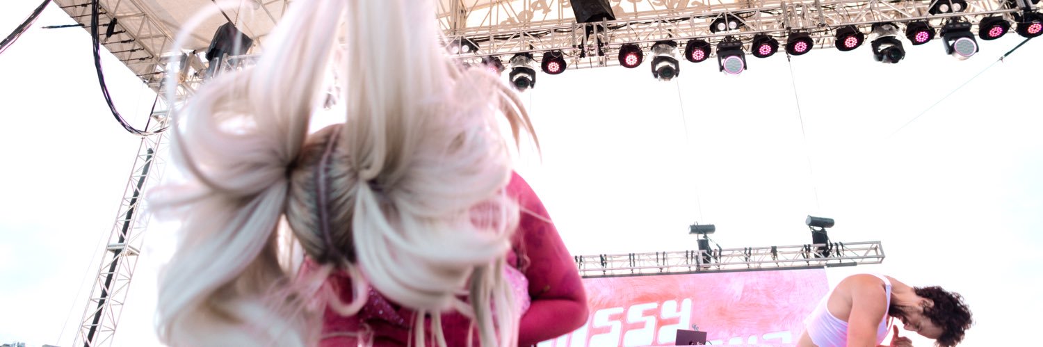 chrissy's banner
