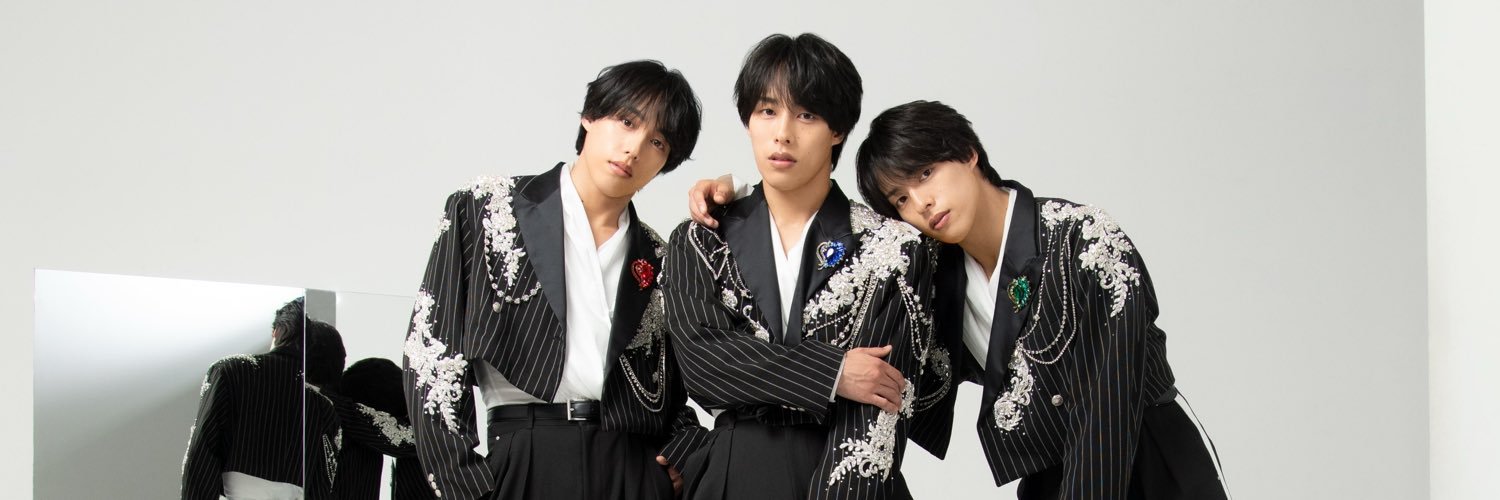 NIPPON CROWN👑's banner