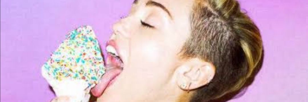 bottomesa🍑 🌈's banner