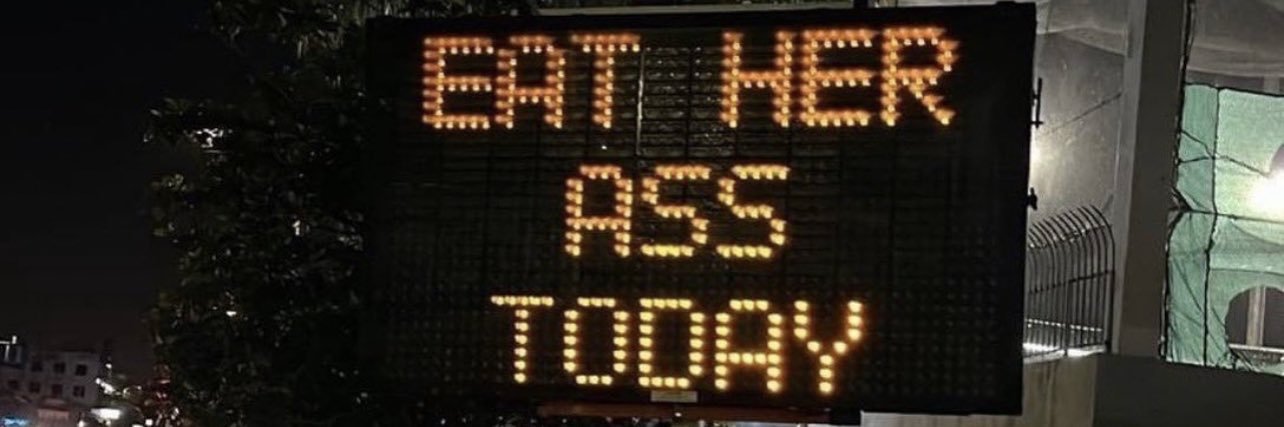 v🤍's banner