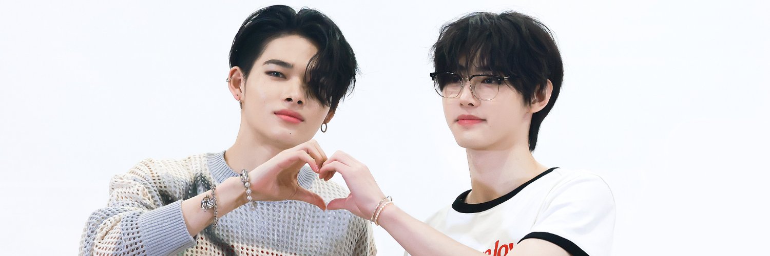 ( - ɞ- )'s banner