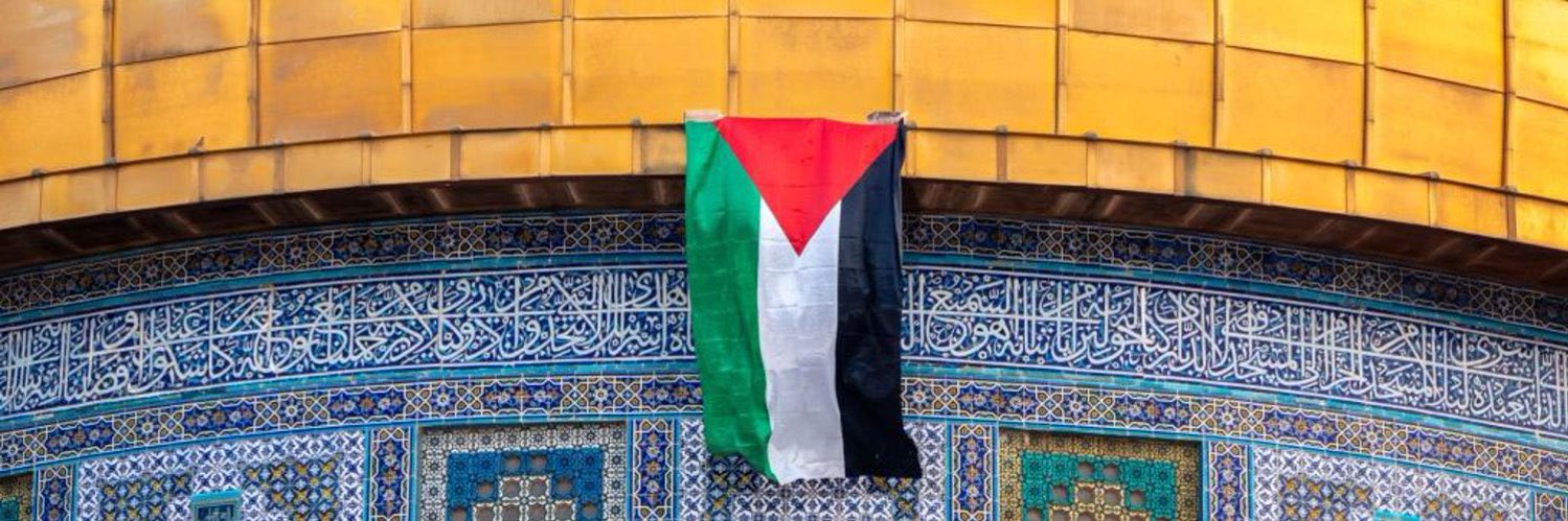 عزيز's banner