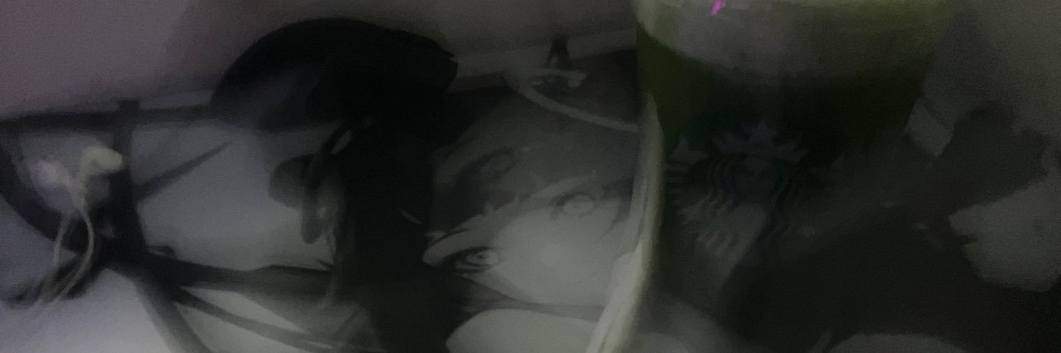 09”'s banner