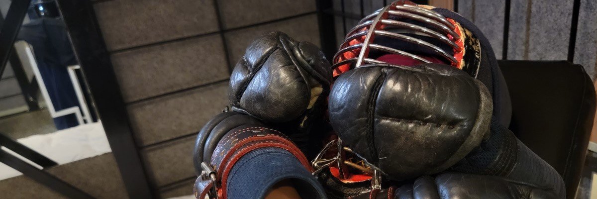 Delusional Girls's banner