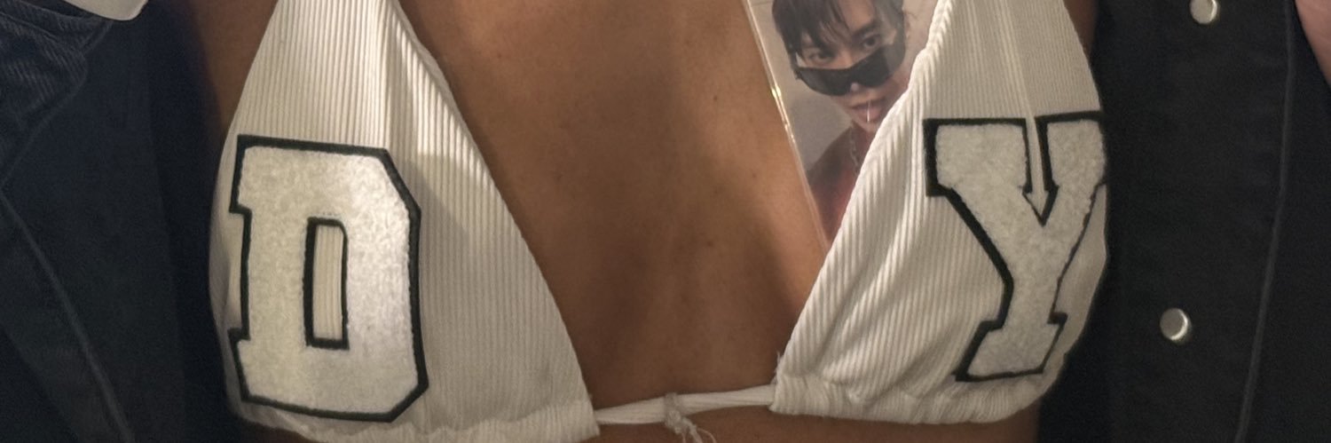 Skyy (ᓀ‸ᓂ ) ☽̶☾ | Bald Doie’s Wife :( |'s banner
