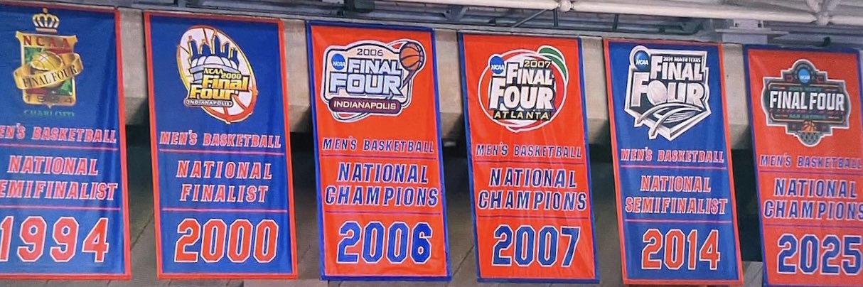 Portal God Todd 🛒's banner