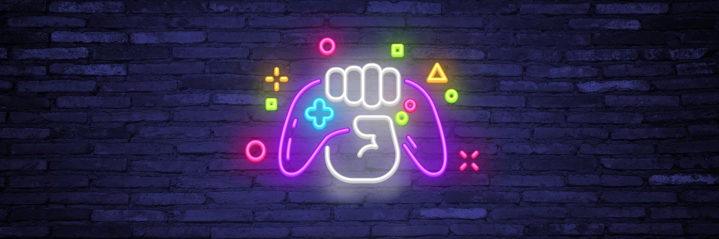Хилер's banner