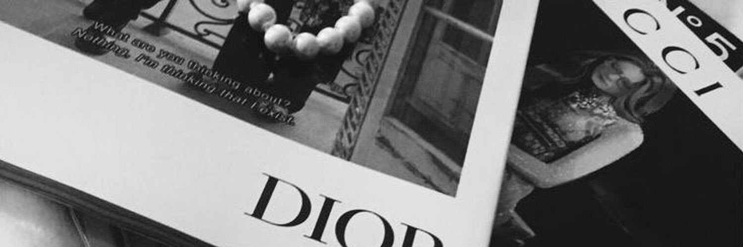 Ana 🕊's banner