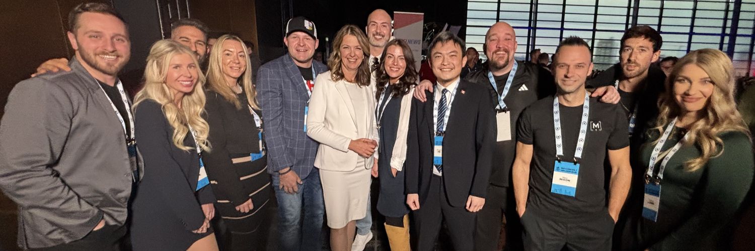 Jinglai He 🇨🇦's banner