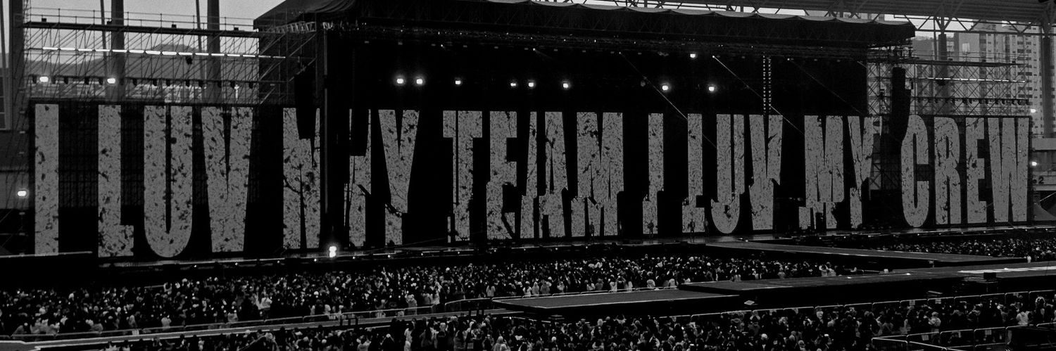 𝐳𝐚𝐫𝐚's banner
