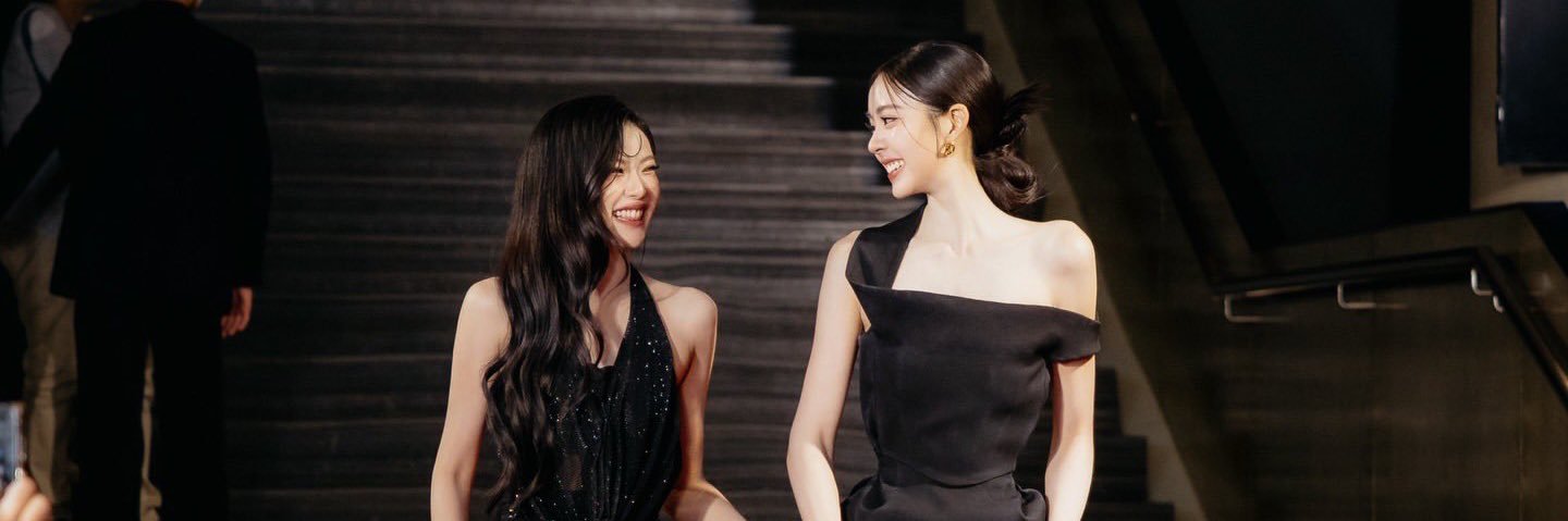 ร้อยเปอร์เซ็นต์'s banner