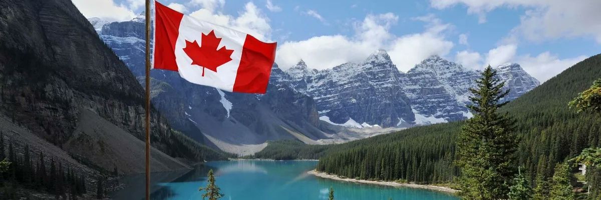 A'tinYYZ_Kanada 🍎 🍁's banner