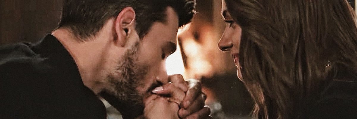 Elisa's Addictions 🤍 2442 💫's banner