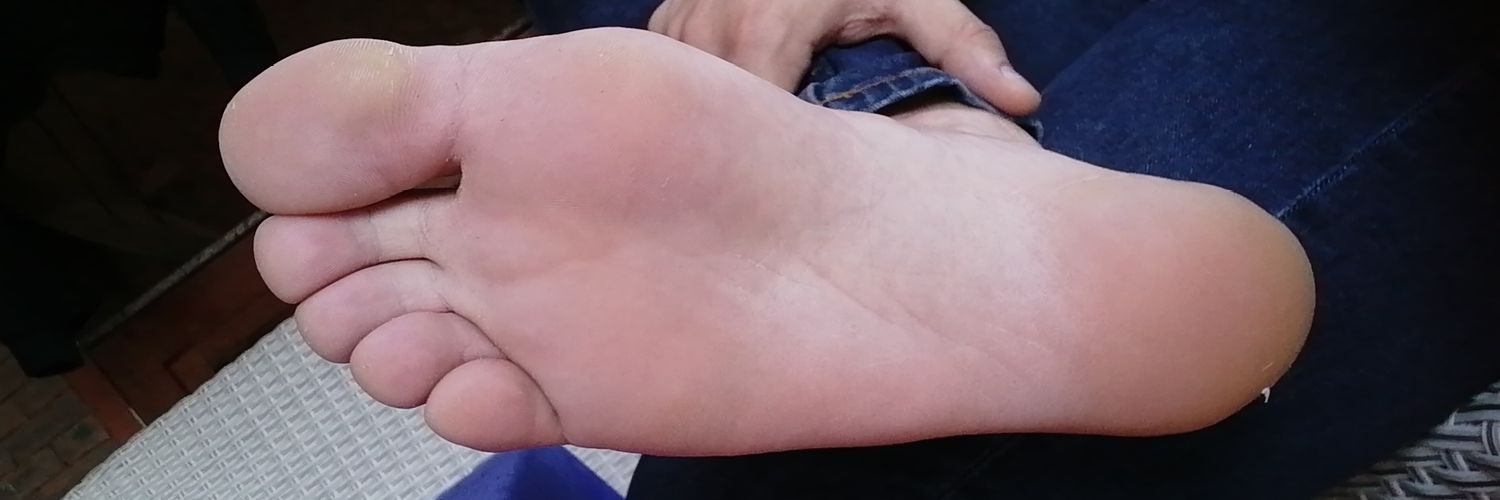 ArabFeetDude's banner