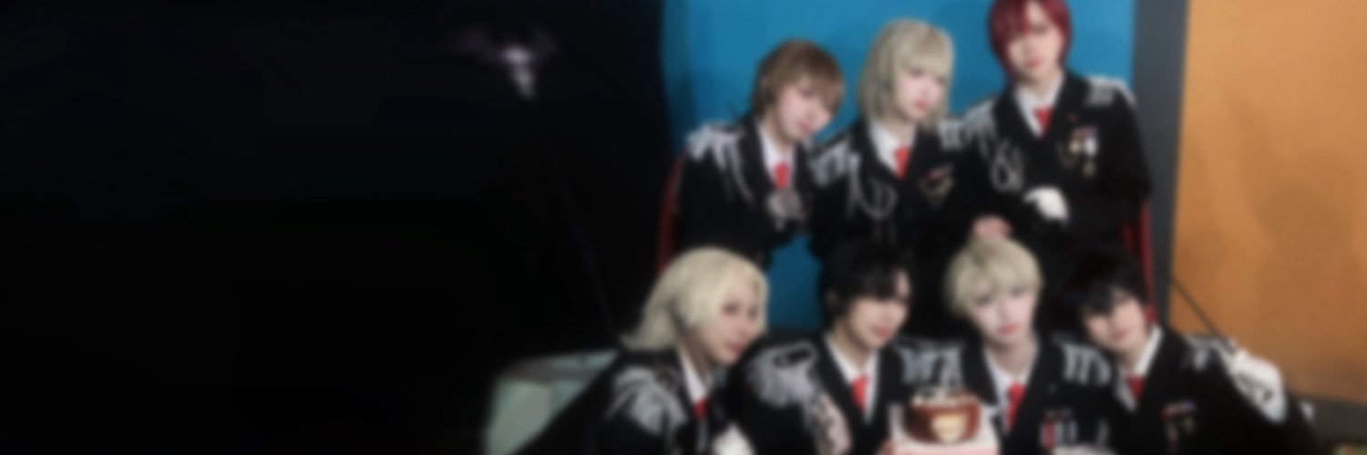 츠키 ☾'s banner