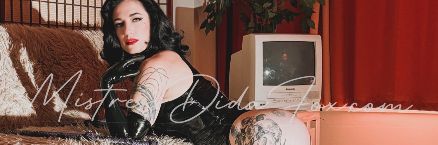 Mistress Dida Fox's banner