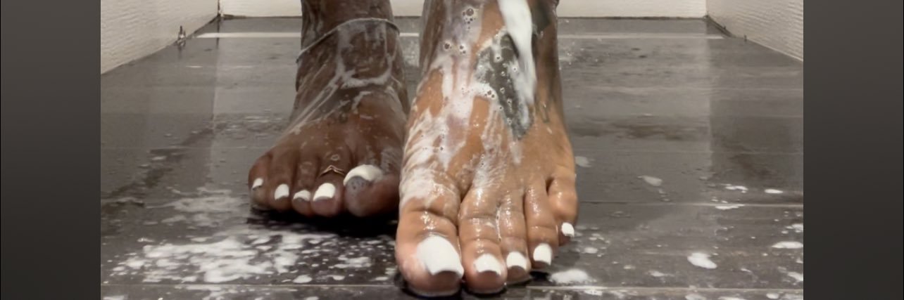 beautyful_footsies's banner