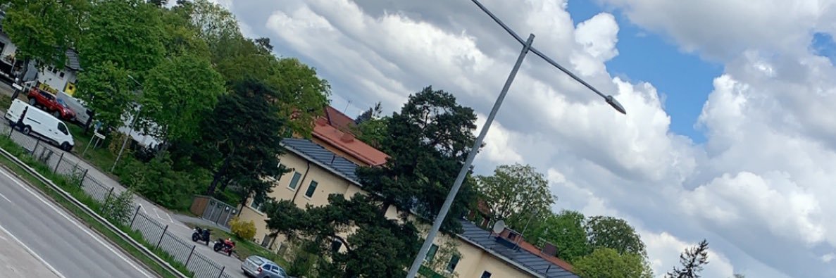 Eva Albokari's banner