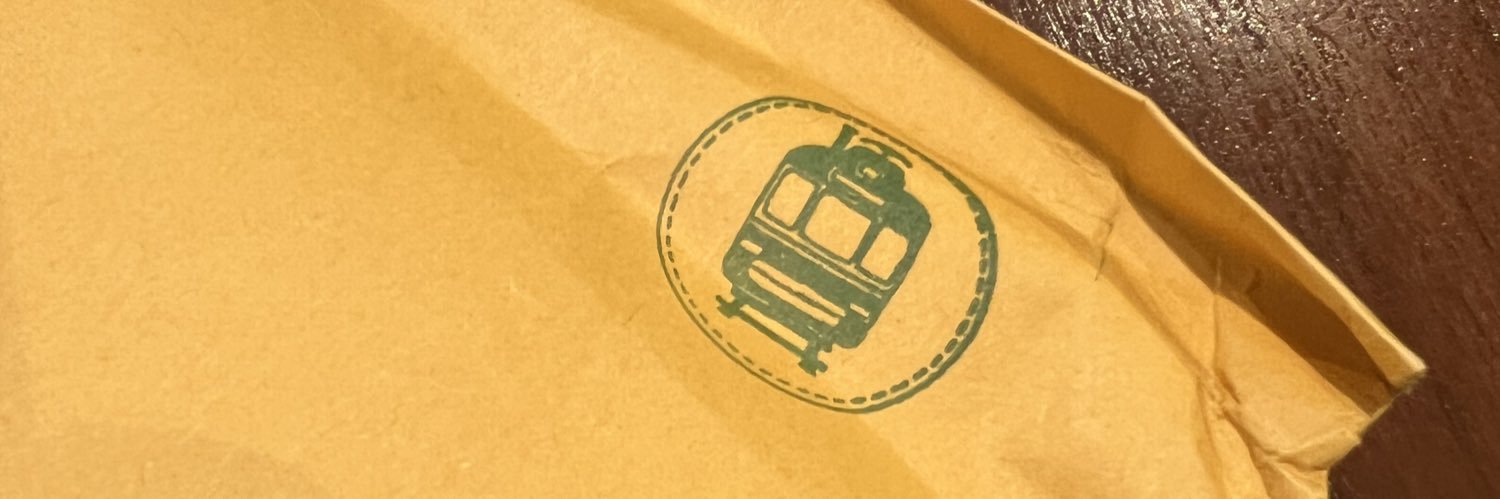 🍂 hawker 🚃🫧's banner
