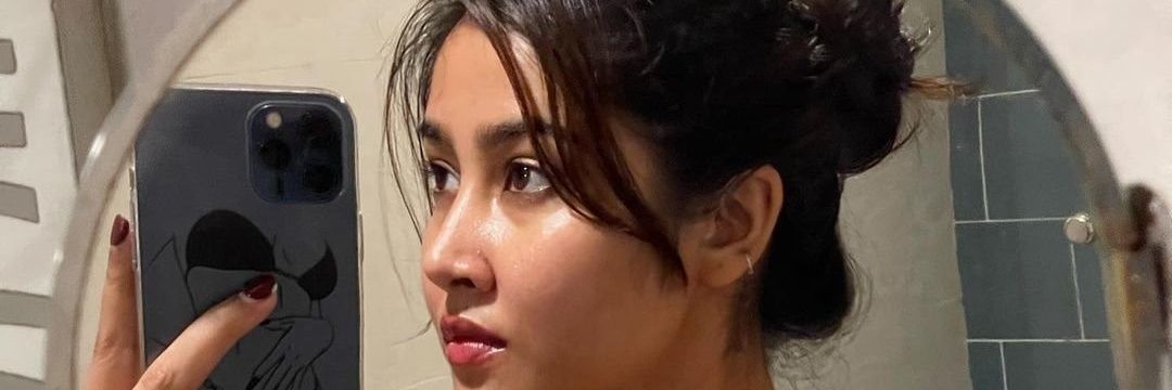 Sofia Fan page's banner