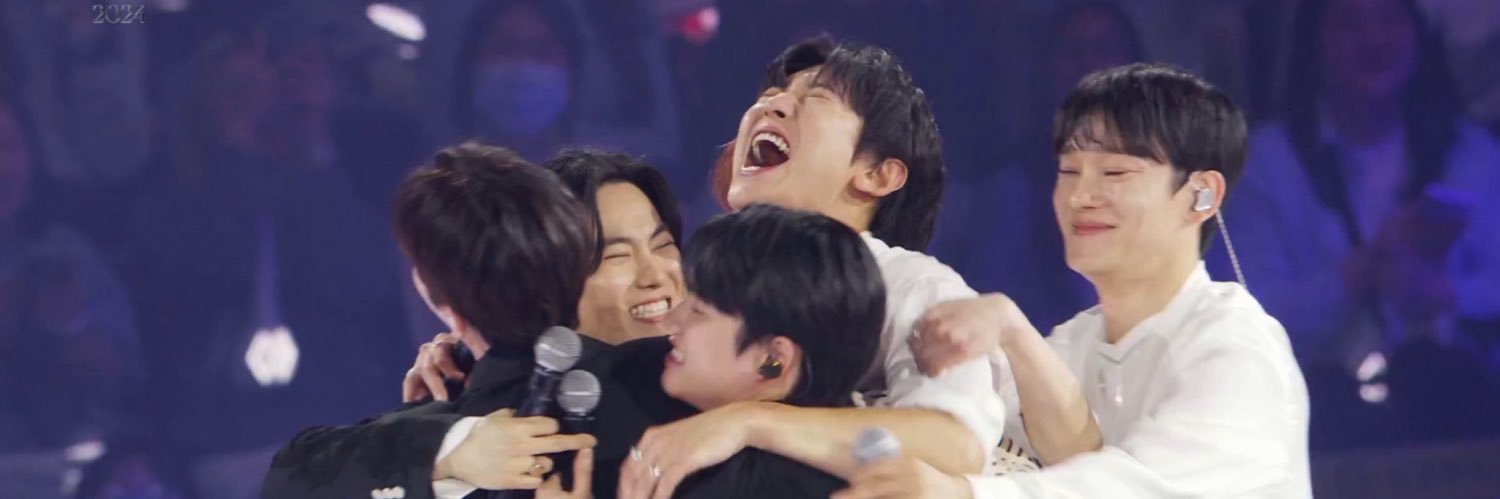🐧🎵🎬🌹's banner