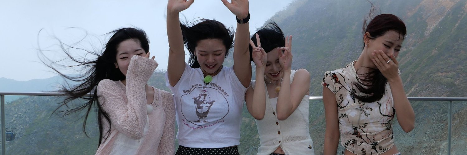 Im Momo's banner