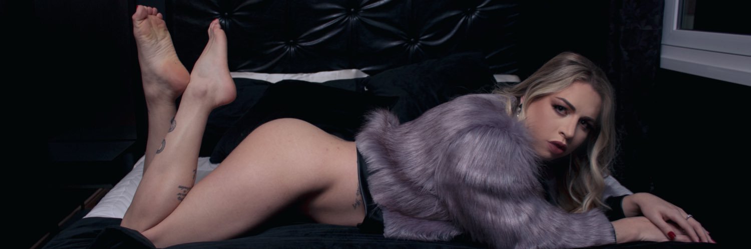 Sofia Fochesatto's banner