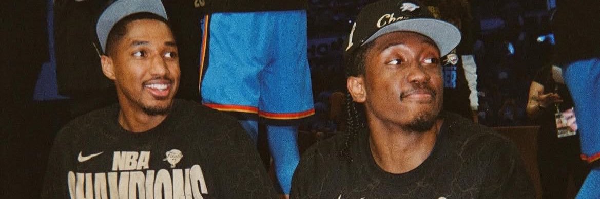 𝙖𝙧𝙠𝙖𝙖's banner