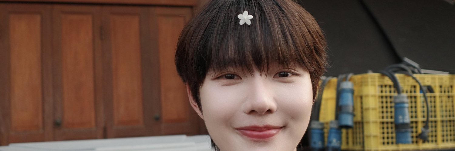 หงหงจุ๋ง🦢's banner