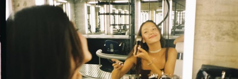 la yoli🌻's banner