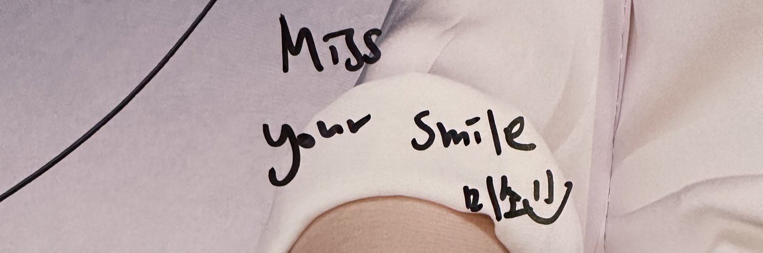 미소◡̈♡'s banner