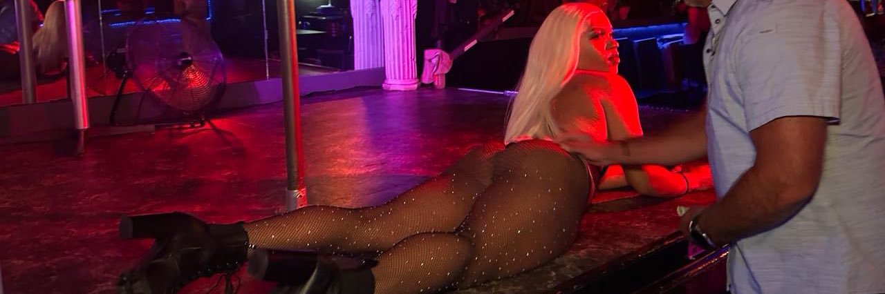 Dior 💎🙈🍑's banner